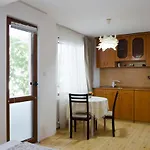 Guest House Mikra