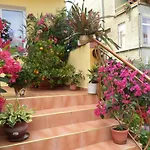 Guest House Stoyanovi