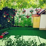 Апартамент Кимако, 100М2 На Цена За Хотелска Стая За Двама