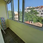 Danny Apartment