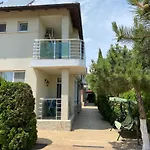 Sunny Guest House Ravda