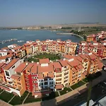 Quiet, Relax And Sand Beach Place With 4Star Service
