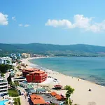 City View Apartment In Slantchev Briag 65 M² Pool