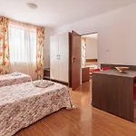 Guest Apartments Co Morenia