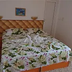 Sianie Guest House