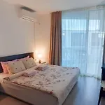 Apartment In Atlantis