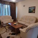 Супер Център Apartament Zheleva