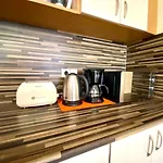 Bratanov Arena Apartment