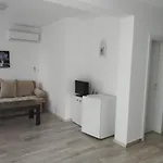 Zoleks Apartment