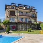 Zora Apartments