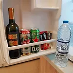 Светлая Новая Студия В Приморско