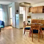 Apartment Sarafovo Residence