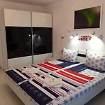 Apartament Holiday