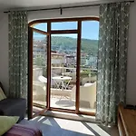 Obzor Tatyana Apartaments Natura