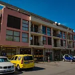 Menada Crystal Park Apartments