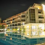 Menada Sozopol Apartments
