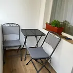Апартамент Хай / Hay Apartment