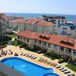 Triumph Holiday Village - Private Apartment - Black Sea