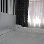 Rich Apartment