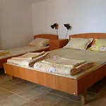 Сотирови, Самостоятелни Стаи