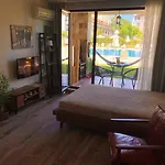 Art Studio - At Ground Floоr With Terrace And Green Patio Just Infront Ot The Pool