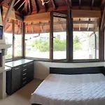 Etera 2 Apartment