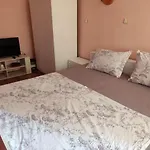 Стая За Гости На Гр. Бургас