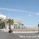 Daria Luxury Seaside Apartment