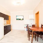 Stambolov - Excellent Location