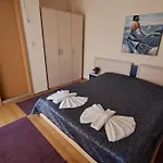 Aquaria Holiday Apartments