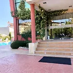 Afrodita 1 - Menada Apartments