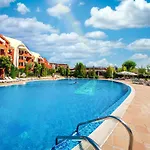 Green Fort Noks - Private Apartment - Bsr - 1