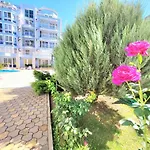 1 Bedroom Apartment In Sunny Dream Complex