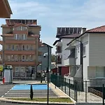 Obzor Aqamarine Apartament