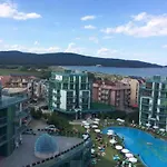 Apartment Paradise Delux In Primorsko Del Sol