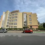 Beatris Family House