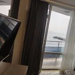 Sea View Triple S B