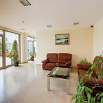 Rooms & Studios Kristal Beach Nessebar