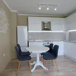Луксозен Апартамент С Две Спални