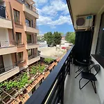 Mario Beach Apartment Nessebar