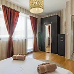 Апартаменти Ивайло / Ivaylo Apartments