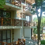 Apartment Lozenets Beach