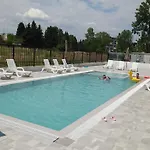 Riverside Vip Аpartments