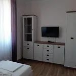 Apartamenti Moni Holidace