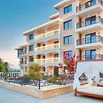 Lux Studio Valencia Gardens