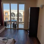 Ред Хаус