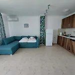 Kambani Arnel Apartment , Marina