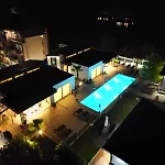 Luxury Villas Giardino Lozenetz