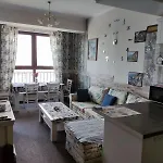 Lazuren Bryag Lux Suite