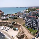 Apartcomplex Golden Bay